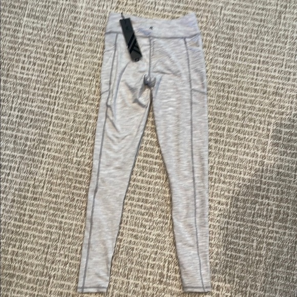 NWT KYODAN Women’s Gray Soft  Leggings Sz XS - Picture 4 of 5
